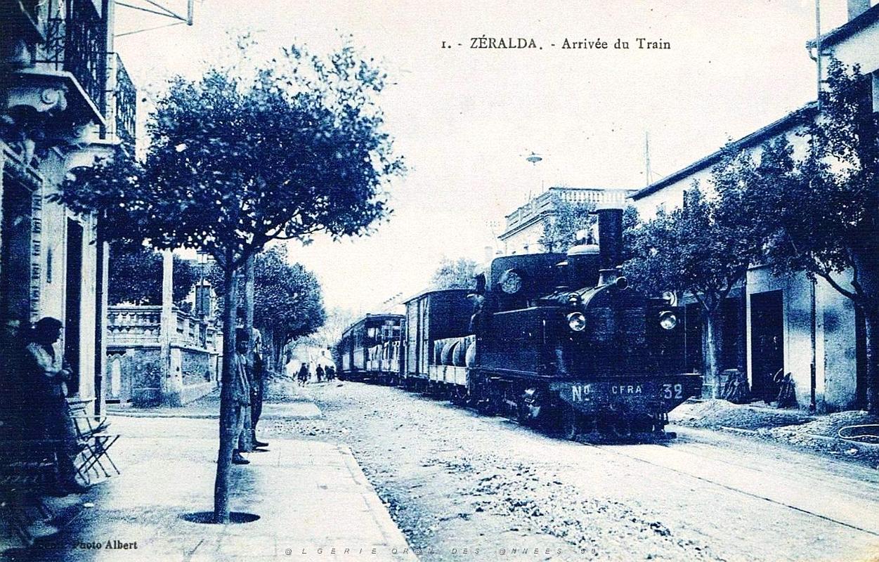 408- Zeralda - Arrivee d'un train.jpg